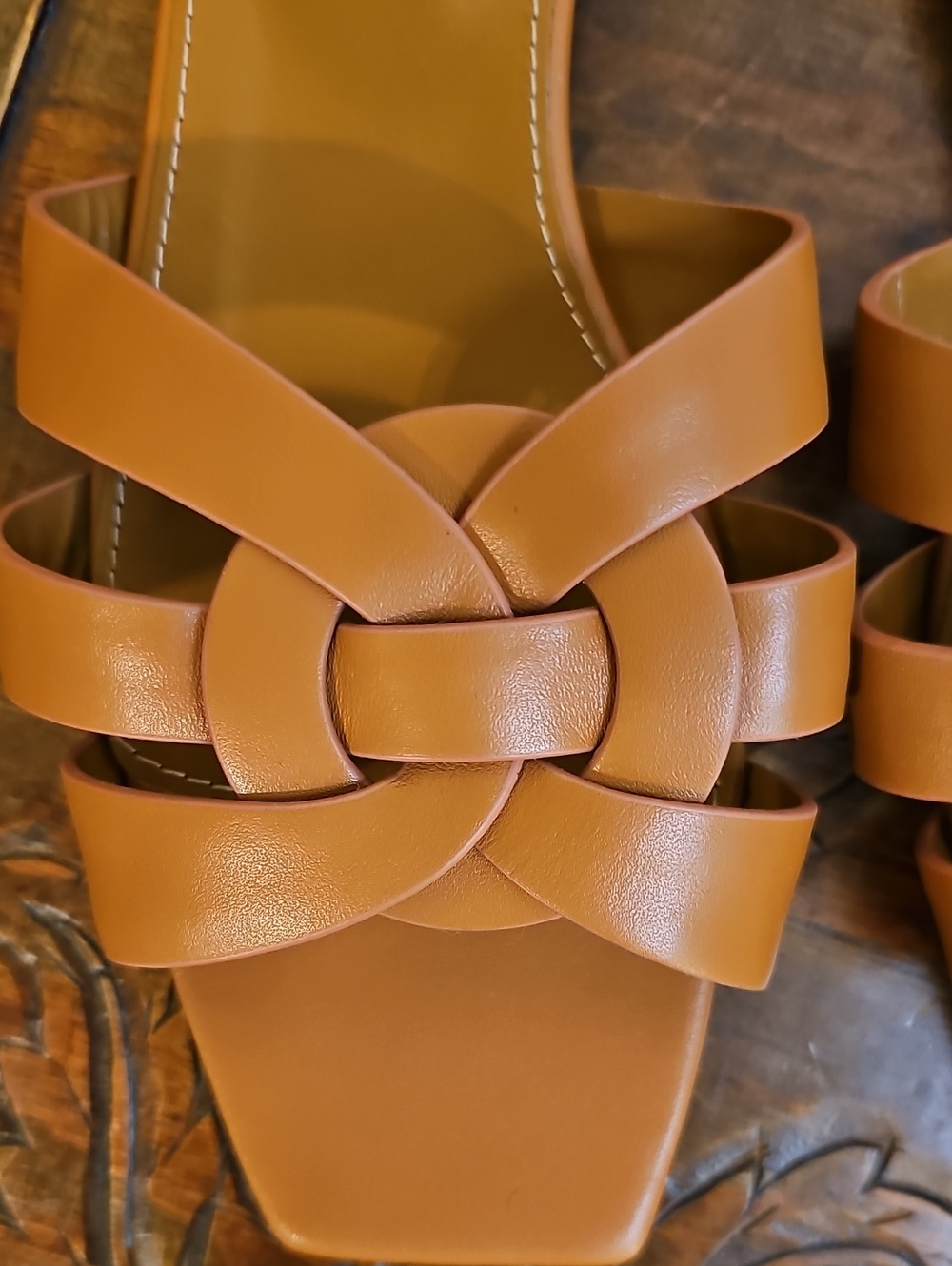 Cognac Leather Knot Tribute Slide Sandals - Picture 7 of 11